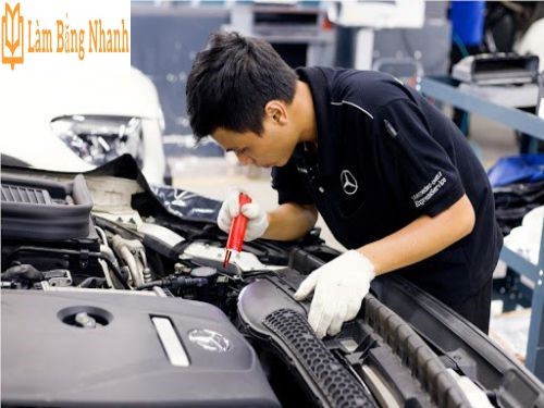 Nghề bảo dưỡng và sửa chữa ô tô có thu nhập cao chỉ yêu cầu bằng tốt nghiệp THPT